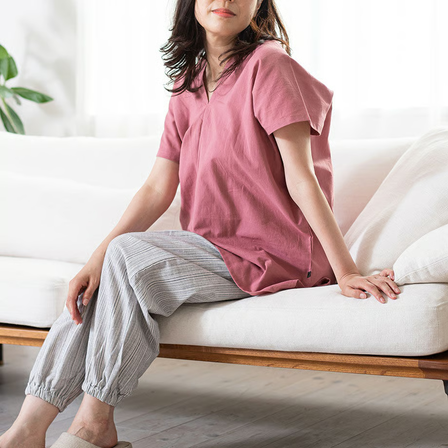 和晒のカレンシャツ